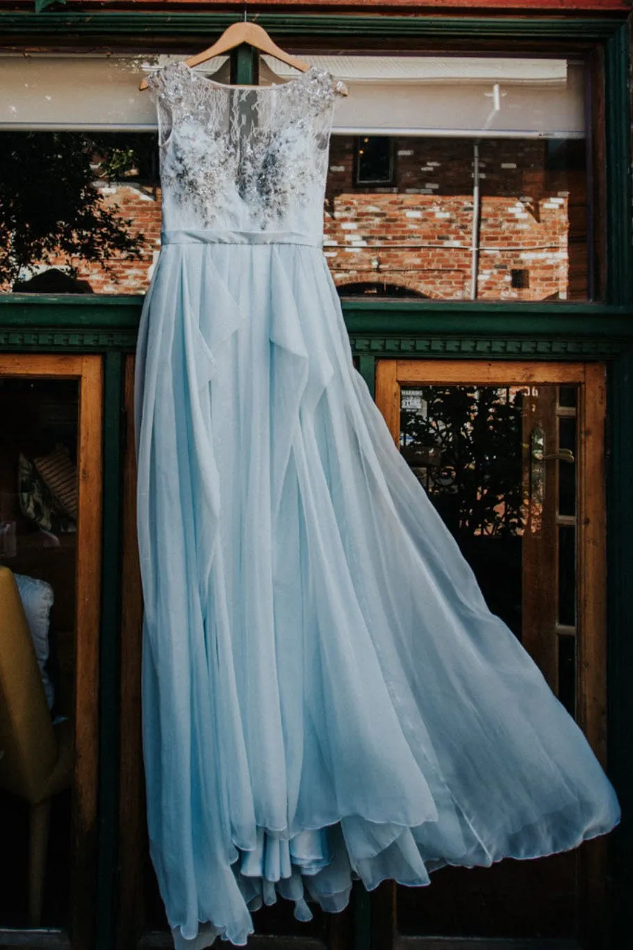 Elegant Light Blue Chiffon A-Line Prom Dress with Beaded Round Neck and Cap Sleeves - UK JS397 (2024)