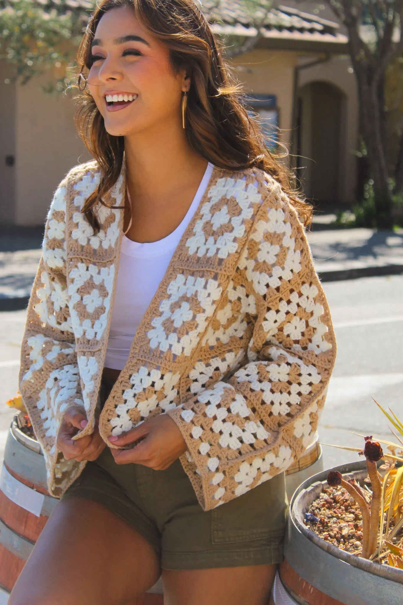 Breakfast In Bed Cropped Granny-Square Crochet Cardigan - White/Taupe